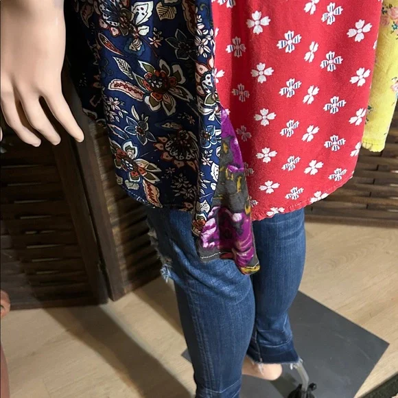 SACRED THREADS TOP L/XL - Picture 13 of 15